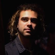 Robert Kao's Instagram, Twitter & Facebook