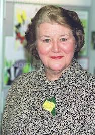 🌻 Dame Patricia Routledge who gave us hours and hours of laughter 🌻