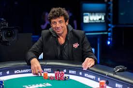 Patrick p14b bruel nnu125 gpid is a unique identification number, assigned to each individual player, that will be used in the future in order to register for most poker tournaments around the world. Patrick Bruel Au Poker Face Une Photo Qui Devient Un Buzz Sur Twitter