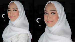 Seiring melambungnya nama ria ricis, warganet mulai menyoroti kabar kedekatannya dengan beberapa pria terdahulu. Punya Keponakan Baru Ria Ricis Sudah Rencanakan Akan Ajak Ibrahim Bermain Mainan Hitz Ini Halaman 3 Tribunstyle Com