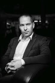 A baloldali politológus azért döntött így, mert. Kreko Peter Konyvei Lira Hu Online Konyvaruhaz