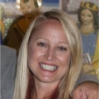 Kari Ivey's Instagram, Twitter & Facebook