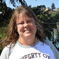 Bonnie Raleigh's Instagram, Twitter & Facebook