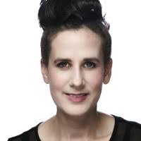 Sarah Schmeling's Instagram, Twitter & Facebook