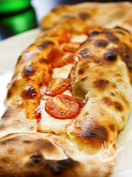 Pizza Arrotolata Ricetta Nel 2020 Ricette Cibo Ricette Pasta Per Pizza