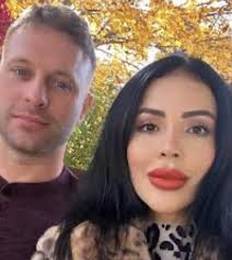 Does anyone know what jasmine's “BF” Matt does for living? : r/90DayFiance