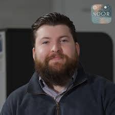 Why I switched from Law to Entrepreneurship ft. Laura Nutt by The Noor  Podcast