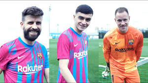 May 22, 2021 · by barca blaugranes staff may 22, 2021, 2:00am cest / new. Griezmann De Jong Pique Pedri Sergi Roberto Try Barca S New Kit 2021 22 For The First Time Youtube