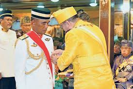 #dātī dīzu dan dāto chīpu. Beza Dato Dengan Datuk Mesti Korang Pernah Terfikirkan