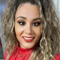 Miranda Goins's Instagram, Twitter & Facebook