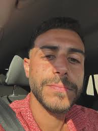 The beautiful cast of Kamel El Adad 💜 Thank you for having us @essyounis ,  we love you 💛