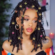 Clip Fancy Young Sensual Italian Woman With Accessories. Black Hair Stock  Image Accessories For Black Hair Remi Black Hair