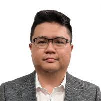 Karl Patrick's Instagram, Twitter & Facebook