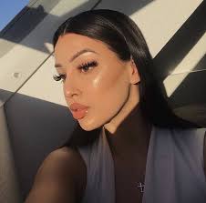 Mirna Negron's Instagram, Twitter & Facebook