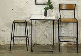 Homy casa tabouret de bar ensemble de 2 tabourets de bar industriels de style chaise vintage avec repose pieds design rembourré de mousse de 24 pouces pour le salon ou la cuisine. Chaise De Bar Style Ecolier En Metal Noir Mat Et Bois Grant Decoclico
