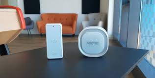 Une Sonnette Connectee Qui Rendra Votre Porte D Entree Intelligente Sonnette Maison Intelligente Domotique