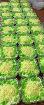 Parut cheddar cheese di atas ikut kuantiti yang anda mahu.sejukkan kek cheese leleh 60 minit dan siap untuk dimakan. Kek Pandan Cheese Leleh Resepi Azlina Ina Viral Batu Caves Selayang Home Facebook