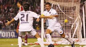 Liga deportiva universitaria de quito's 2008 season is the club's 55th year in professional football, and the 47th in the top level of national football, ecuador's serie a. Liga Puso En Youtube El Documental Del Titulo De La Libertadores 2008 Bendito Futbol