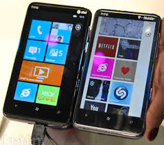 HTC HD7 TFT vs HTC HD7s Super LCD ...