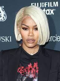 See How 17 Celebrities Rock Fall S Hottest Hair Color Blonde Blonde Hair Black Girls Hair Styles Bob Hairstyles
