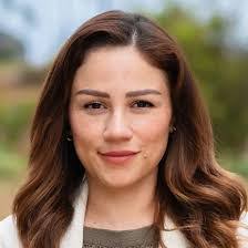 Cynthia Colvin's Instagram, Twitter & Facebook