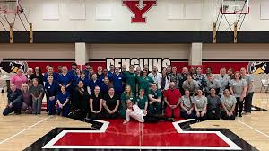 How does the Marjorie Hartman Family Foundation Pet Clinic work?