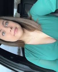 Erin Lindstrom's Instagram, Twitter & Facebook