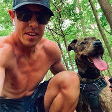 Former Wake Forest player Cory Parr has started Give2Gain and is helping  John Isner raise money for the UNC Lineberger Comprehensive Cancer Center.  Read about in this month's "Where Are They Now?"