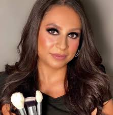 AM Mary Ambriz Studio