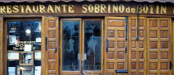 Le backbutt, nouvelle mode qui remplace l'underboob selfie (photos). Le Plus Vieux Restaurant Du Monde Est En Espagne Mais Il A Ete Fonde En 1725 Par Un Francais Le Point