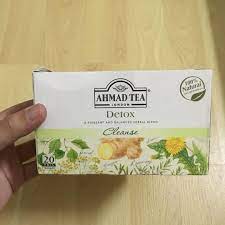 The ahmad tea detox blend offers a balance of 100% natural ingredients, working together to create an invigorating blend, to keep you focused throughout the try the detox blend for a delicious infusion of raw, natural flavours.does not contain caffeine. Ahmad Tea Cleanse Detox Tea Food Drinks Drinks On Carousell
