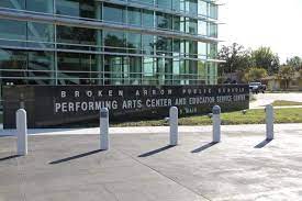 Broken arrow is a city located in the northeastern part of the u.s. 15 Best Things To Do In Broken Arrow Ok The Crazy Tourist