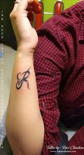 R With Heart Rather With Heart Tattoo Tattoo Ink Need Tattoo Ravi Chauhan Alphabet Tattoo Designs Heart Tattoo Designs Monogram Tattoo