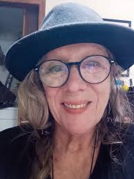 Photo by Claudia Swartz (@claudiaswartz) · November 3, 2024