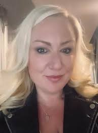 My name is Heidi Newman's and I am the Hypnotherapist for Open Mind  Hypnotherapy Clinic based in Ossett. I have over 18 years experience  helping clients overcome a large number of problems