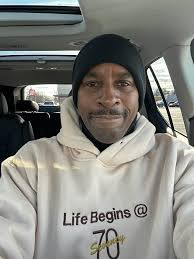 Happy Saturday gang stay warm lol