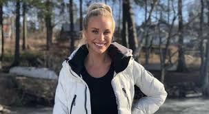 Filip lamprecht estimated net worth, biography, age, height, dating, relationship records, salary, income, cars, lifestyles & many more details have been updated below. Julia Franzen Langd Nyfikna Manniskor I 2021 Bikini Skonhetstavling Personlig Tranare