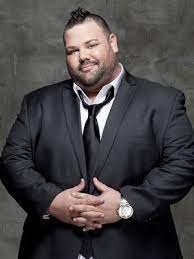 Looking To Dress To Impress Take A Look At These 7 Style Tips For Large Men Http Bit Ly 1b9bnth Big Men Fashion Big Man Suits Husky Mens Fashion