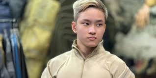 Deddy juga diketahui pernah jalan berdua bersama dengan vicky. Keresahan Netizen Lihat Azka Anak Deddy Corbuzier Pamer Tubuh Atletis Wow Banget Merdeka Com