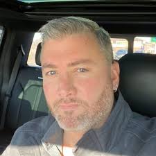 Troy Maas (@troyjmaas)