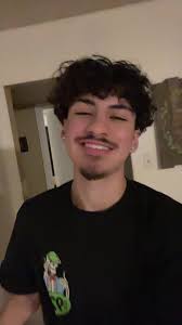 Is Marc Gomes Dating