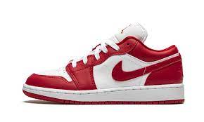 As on a previous jordan 1, varsity red and black divvy up the model's signature panels, with the former appearing most prominently across the leather build. Jordan 1 Low Gym Red White Gs 553560 611 Restocks