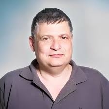 Eli Ashkenazi, neurosurgeon (Tel Aviv, Israel)