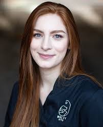 Annabelle Wolfe's Instagram, Twitter & Facebook