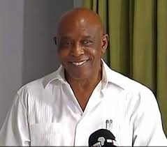 Gauteng woman gives birth to 10 children, breaks guinness world record. Ogaetsho On Twitter Tokyosexwale Sa Journalist Except Piet Rampedi Got Ewallets They Are So Dead Quiet