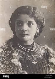 Fatma hi-res stock photography and images