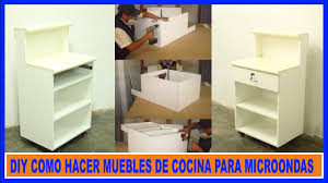 Cajones y elementos oscuros son siempre un elemento aliado en cocinas con poco espacio, ya que los colores oscuros crean una efecto visual de espacios reducidos. Como Hacer Muebles De Cocina Melamina Mueble Para Microondas How To Make Kitchen Cabinets Youtube