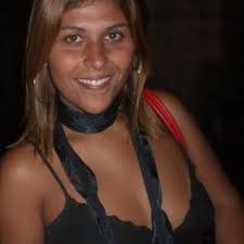 karla borges (@greeneyeshadow)