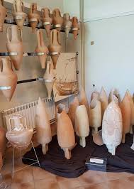 Muzeul a fost înființat în anul 1975 prin organizarea expoziției permanente de istorie și arheologie. Muzeul De Istorie È™i Arheologie Din Tulcea Din Tulcea Planiada