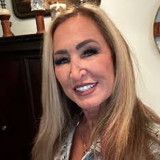 Lynn Schafer (@havasudonutlady) • Threads, Say more